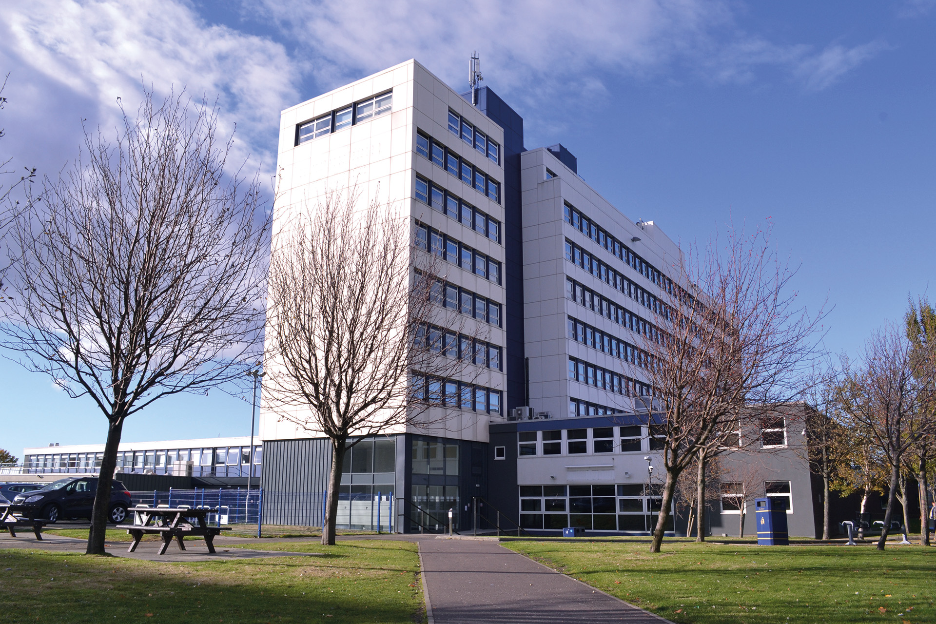 Sighthill campus building on a sunny day.